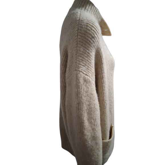 Zara Chunky Cozycore Women's sz M/L Ribbed Grungecore Oversized Button Cardigan - Picture 7 of 12